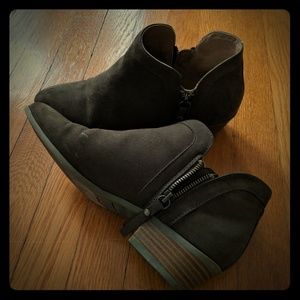 Justfab Size 9 Olive Green Boots